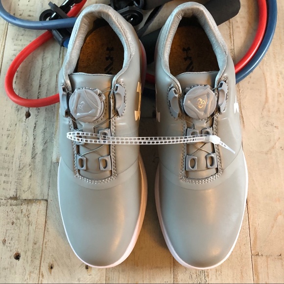 UNDER ARMOUR WOMEN’S BOOTS SIZE 6.5 - Picture 4 of 7